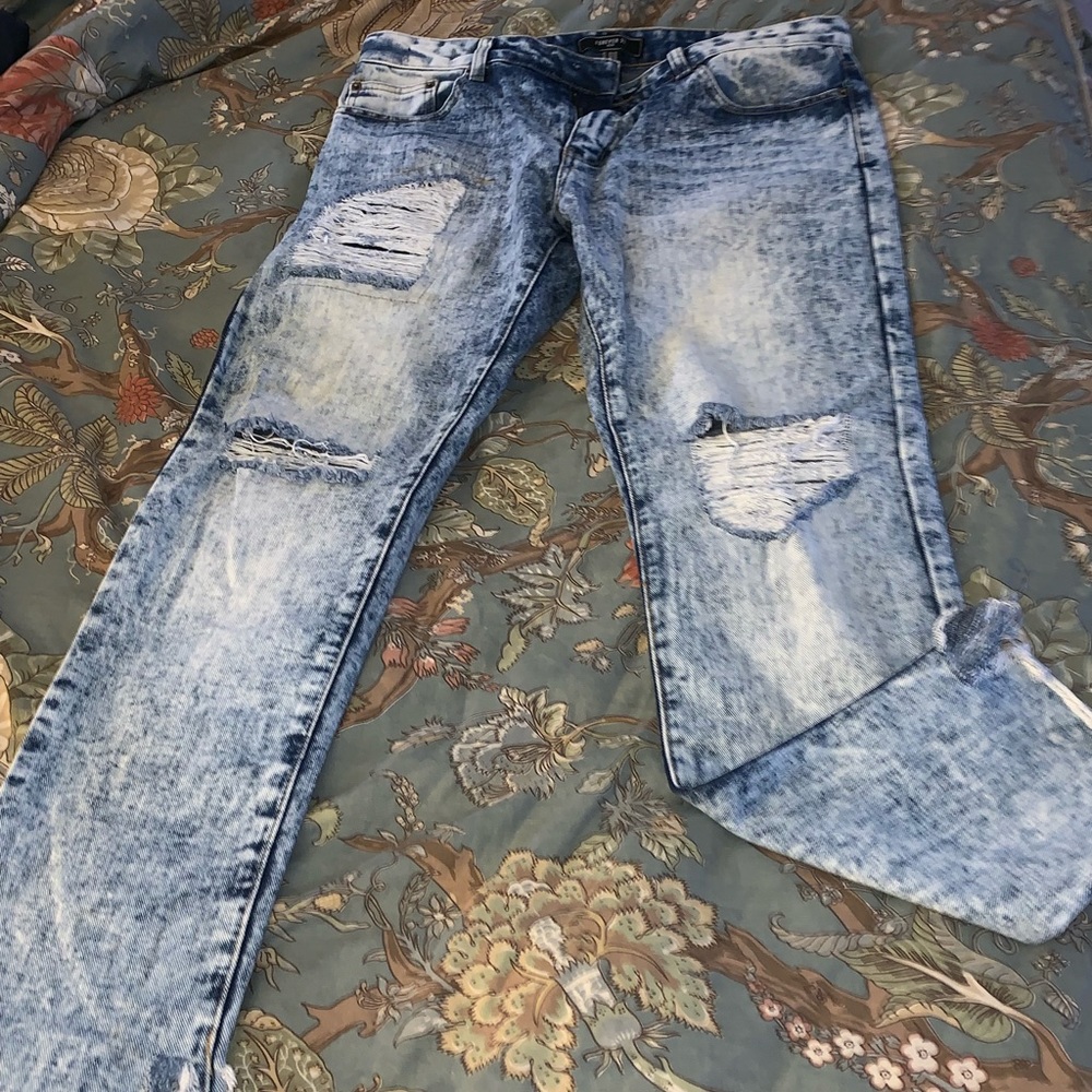 Men’s forever 21 jeans